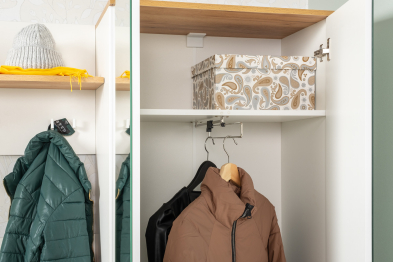 Вешалка Октава 15.14.01, белая шагрень, дуб золотой крафт